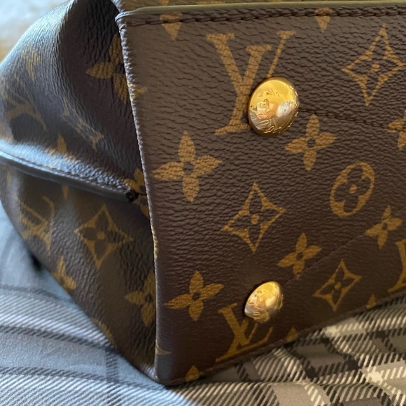 Louis Vuitton Monogram Metis Hobo Bag - Picture 8 of 16